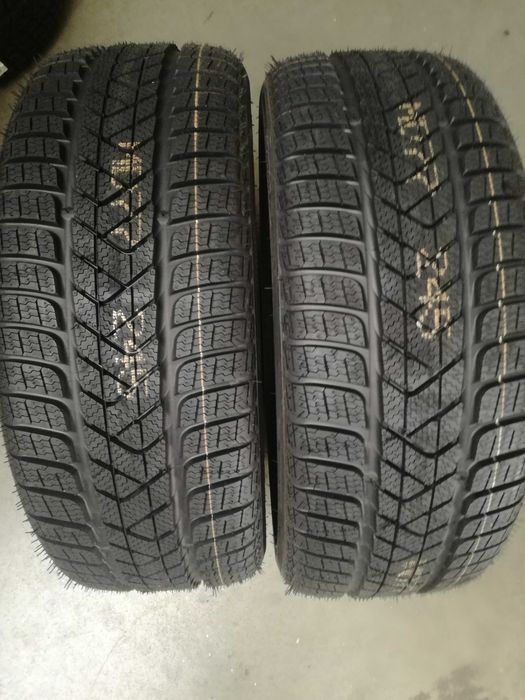 225/40R19 93H Pirelli Winter Sottozero 3 XL FR R-Fopony zimowe komplet