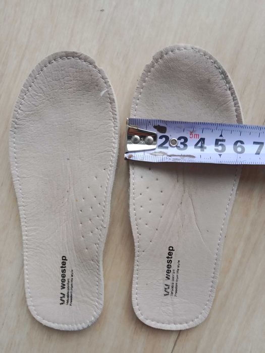 Дитячі шкіряні кросівки Weestep