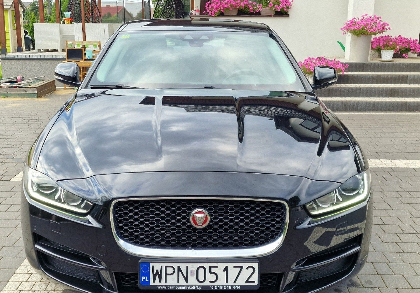 Jaguar XE Czarny Jaguar XE 2.0D Alu Klima Kamera Led Xenon