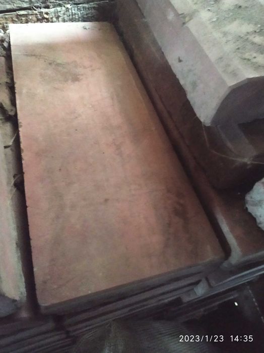 Sprzedam krawężniki i kostkę.