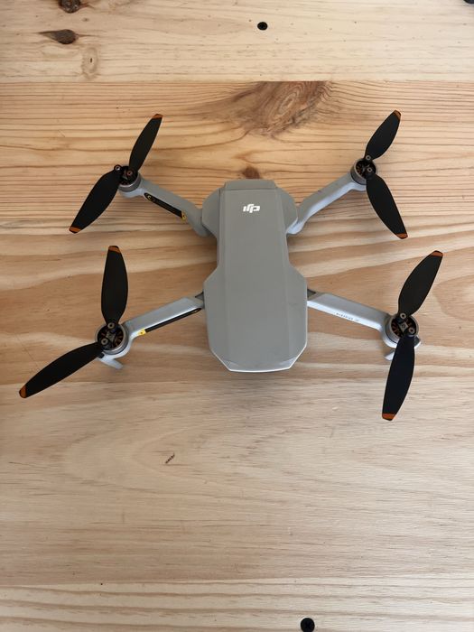 DJI mavic mini 2 combo fly more