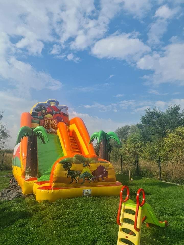 Wynajme dmuchane zjezdzalnie i zamki. Wolne terminy
