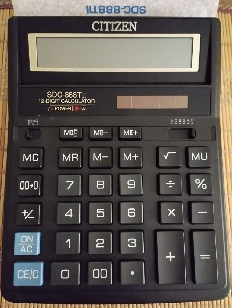 Калькулятор Citizen SDC 888,
