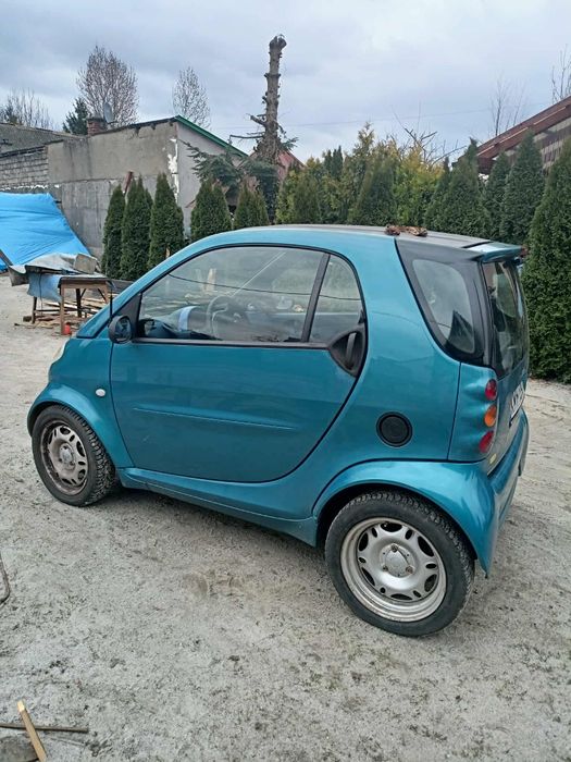 Smart - sprzedam  
Mały, zwinny, nieza