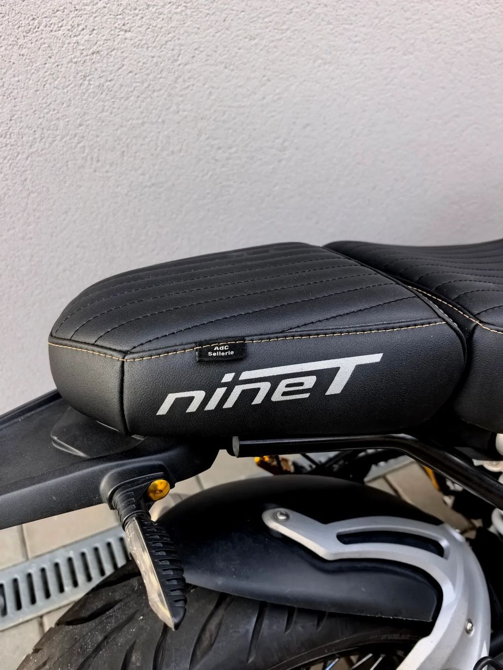 BMW R Ninet t bmw 1200 ninet Cafe rycer