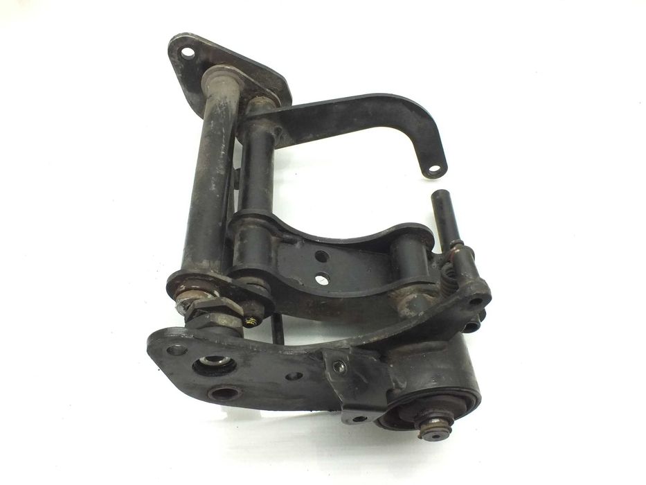 Gilera Nexus 125 wahacz sanki mocowanie silnika