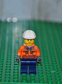 F0502. Figurka LEGO Town - cty1154 Construction Worker - Male