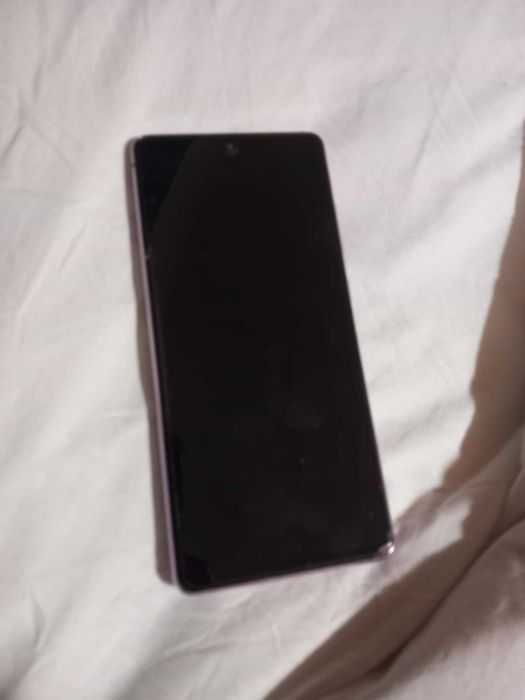 Troco ou vendo telemóvel
