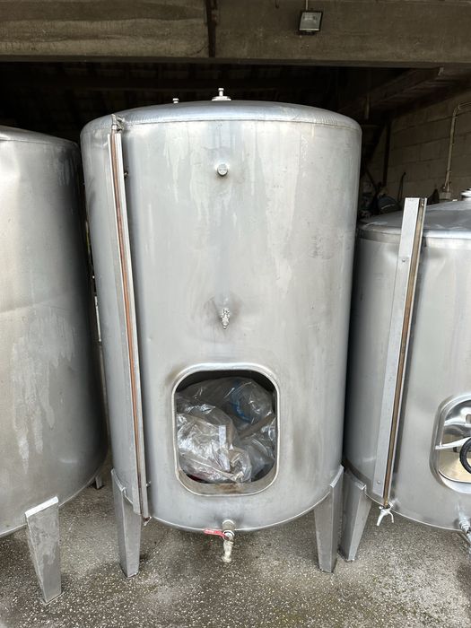 Cubas inox varias capacidades 250 littos e 1000 litros