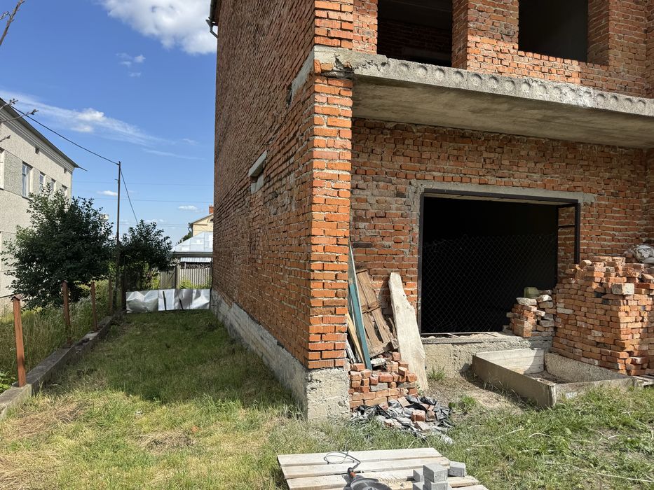 Продаж половини будинку Гаї Шевченківські