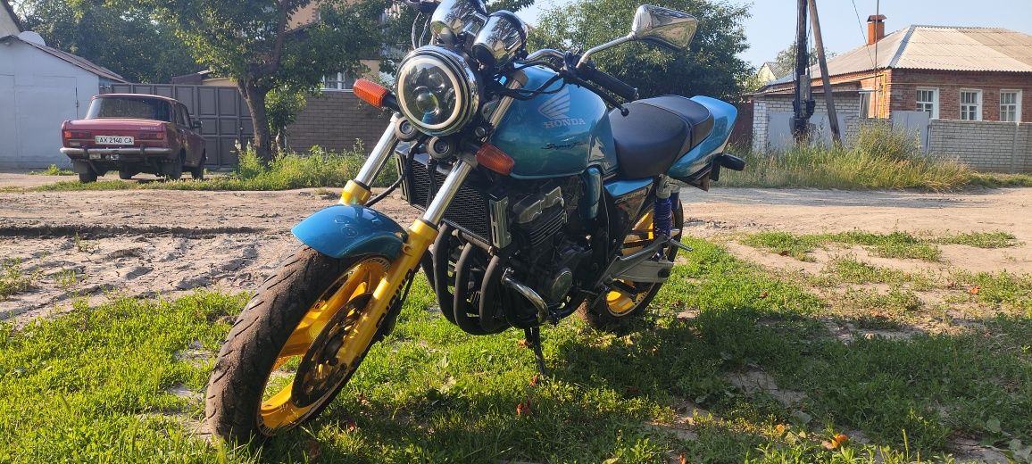 Honda cb400 NC31
