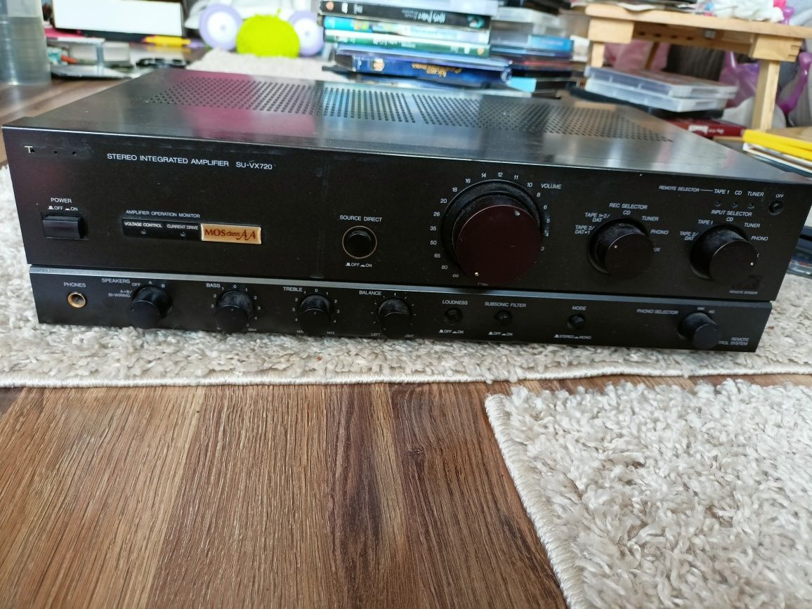 Wzmacniacz Technics model SU-VX720