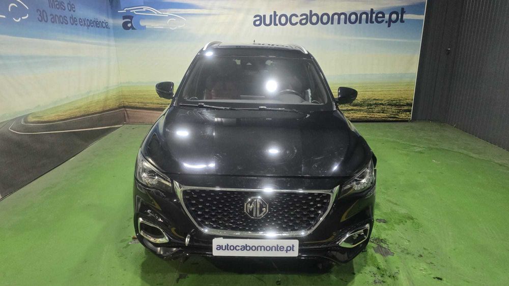 MG HS 1.5 Plug-in Hybrid - Salvado