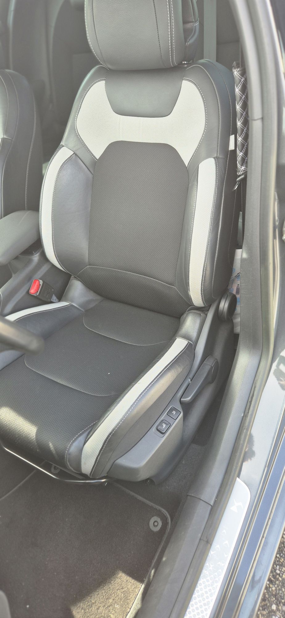 Citroen ds4 2014