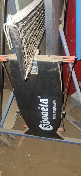 Тенісний стіл розкладний