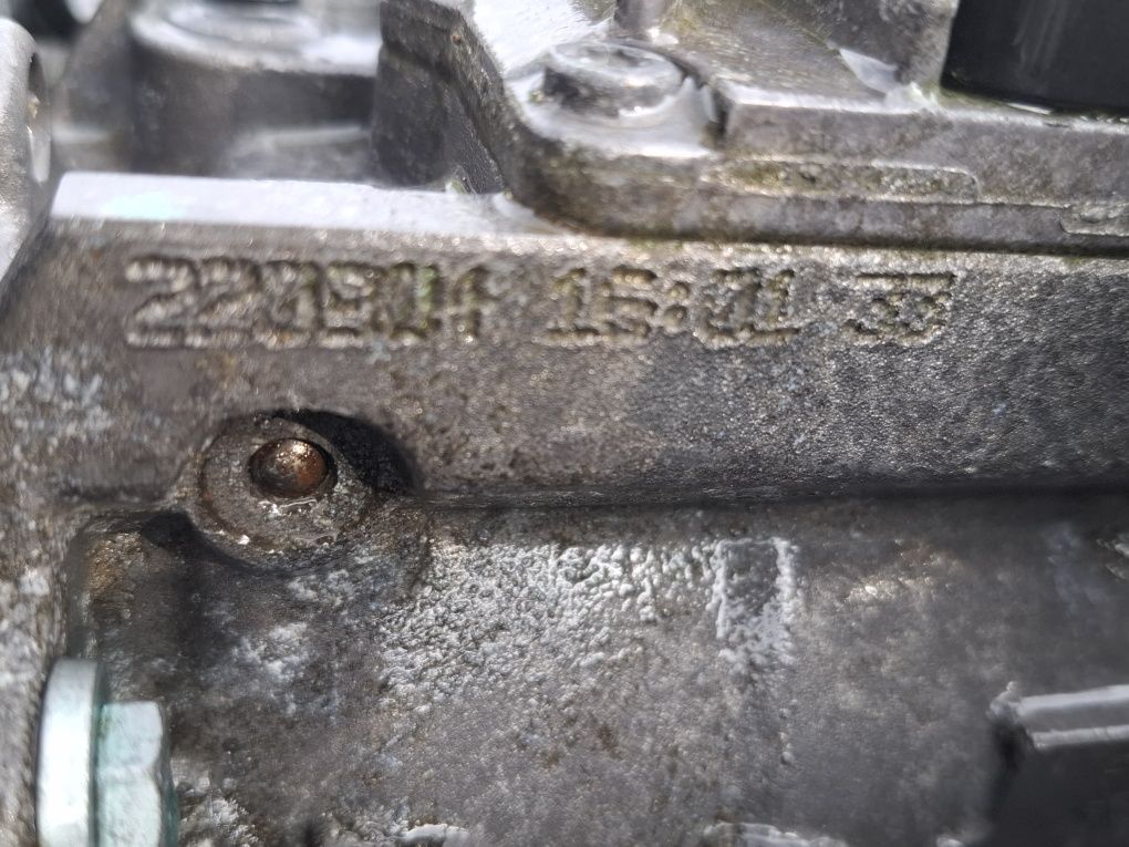 Pompa paliwa 2.5 tdi v6 106L