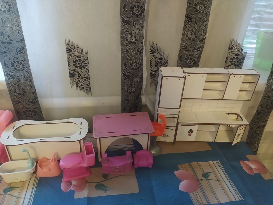 Продам меблі для ляльок