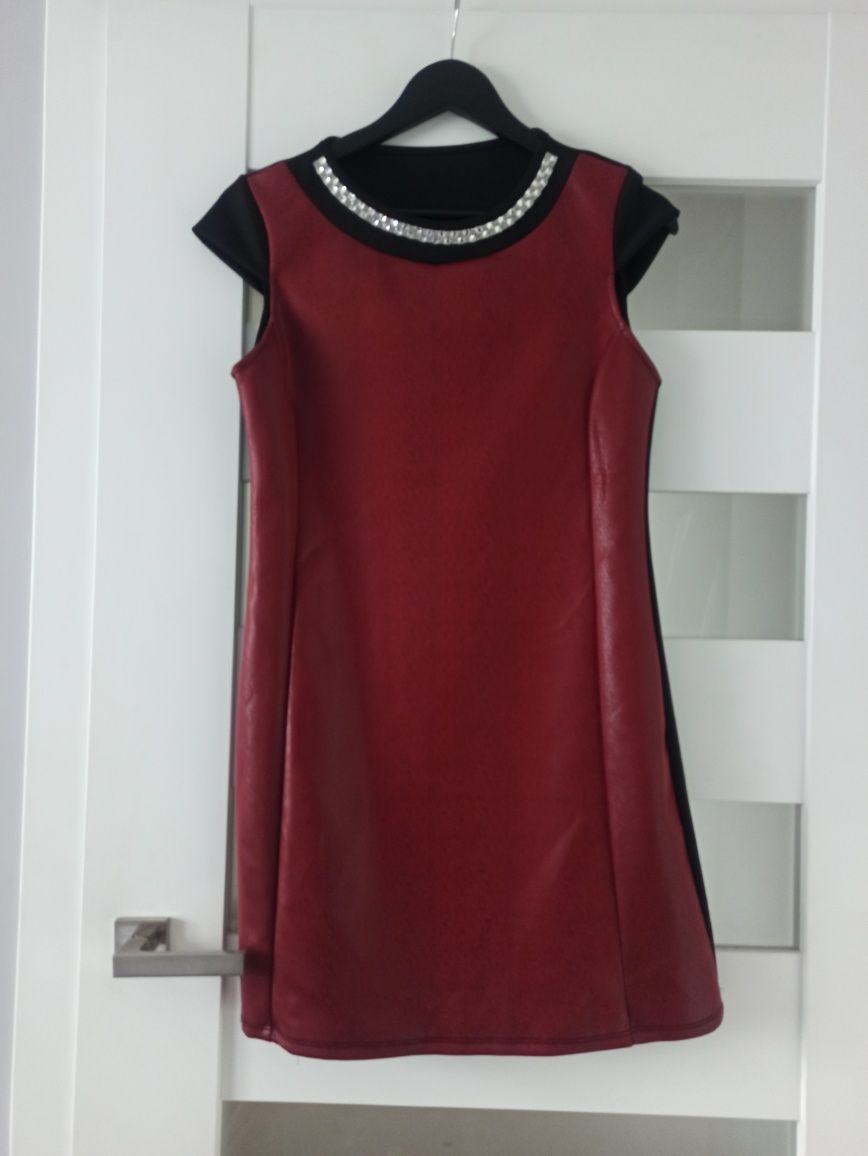 Burgundowa czarna elegancka sukienka M