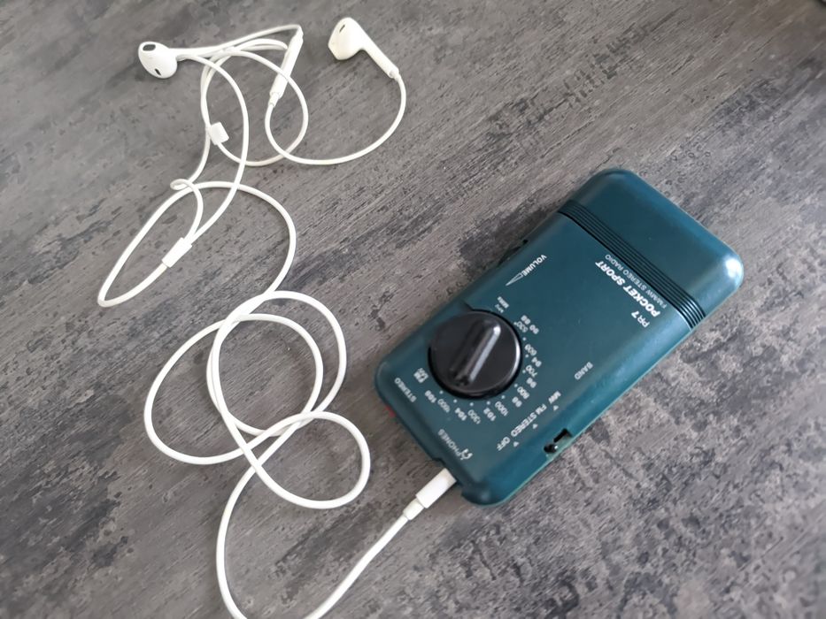 Карманное радио радиоприемник PR7 pocket radio Apple наушники