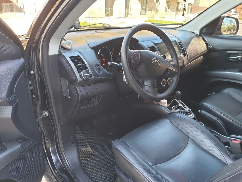 Citroen C-Crosser