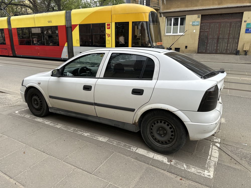 Opel Astra lift 1.4 16V długi pt i oc elektryka wspomaganie