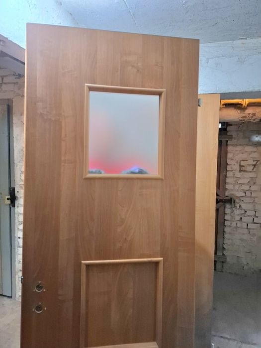 Drzwi łazienkowe 2 szt. 70 cm prawe i 60 cm lewe