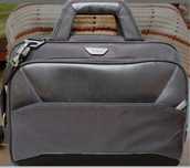 Targus Mobile VIP 12-15.6'' Large Top Load Laptop Case Czarna