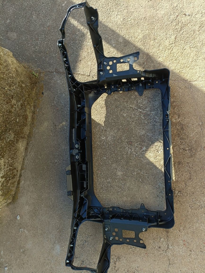 Vendo frente de fibra para seat Ibiza 6l