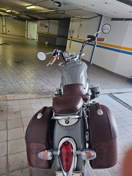 BMW R1200C de 2001 excelente estado , mota icónica  mota icónica