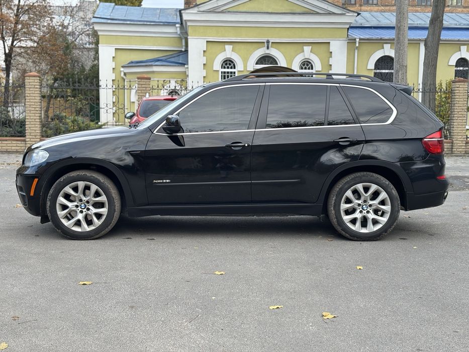 BMW X5 e70 3.0  2013