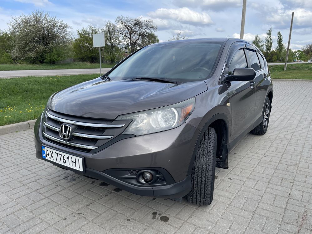 Продам Honda CR-V 2014 полный привод, газ