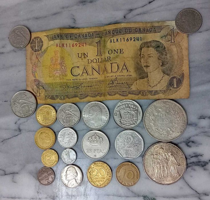 moedas e notas antigas