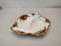 Porcelanowy kabaret Royal Albert. Old Country Roses.