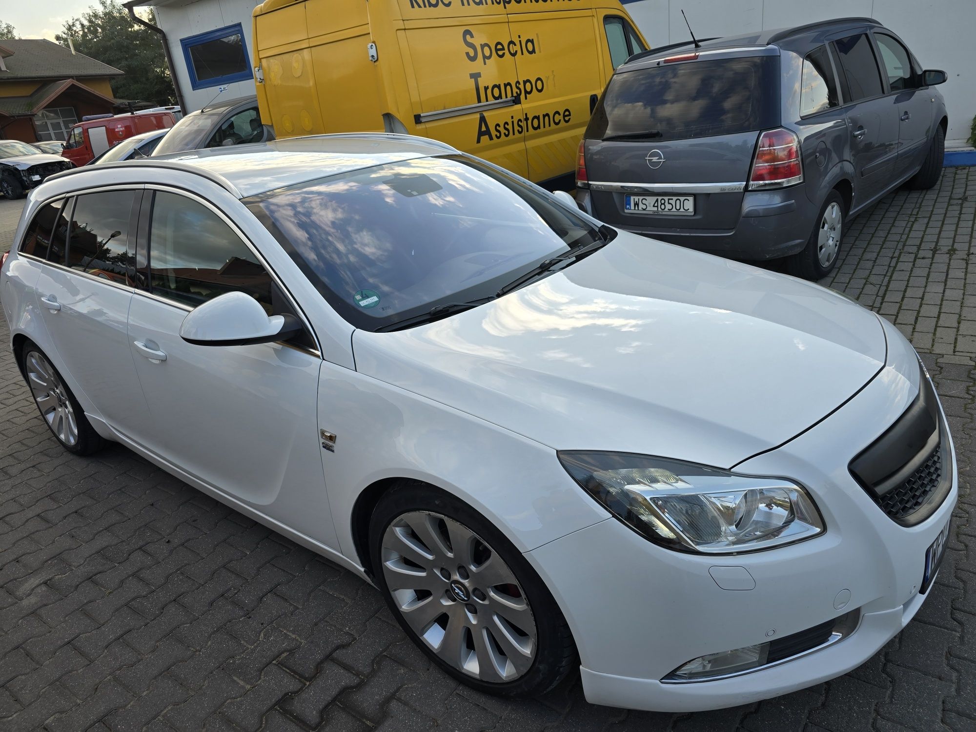 Sprzedam Opel Insignia A 2009 r. 2.0 CDTI 160 KM OPC LINE