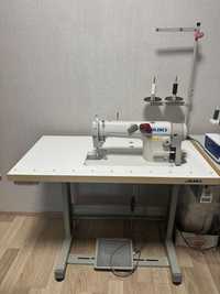 Продається промислова швейна машинка Juki б/у