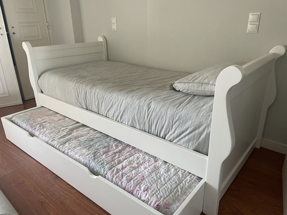 Cama solteiro madeira maciça lacada branca