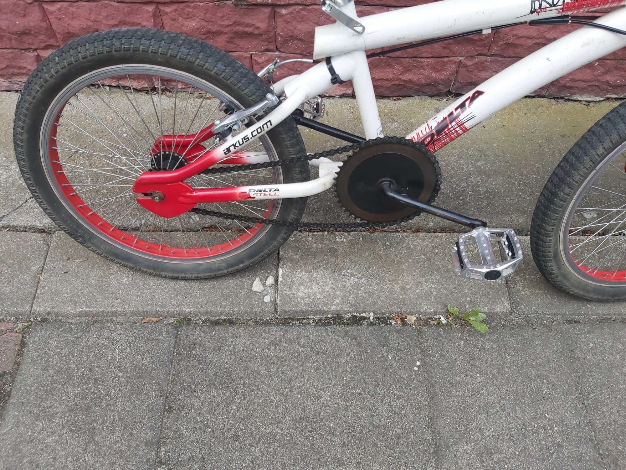 Rower bmx delta throne