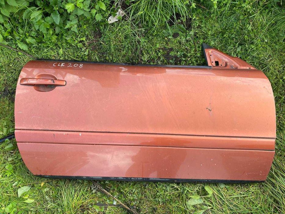 Двері дверь передня права Mercedes-Benz CLK W208 Мерседес Авторозборка