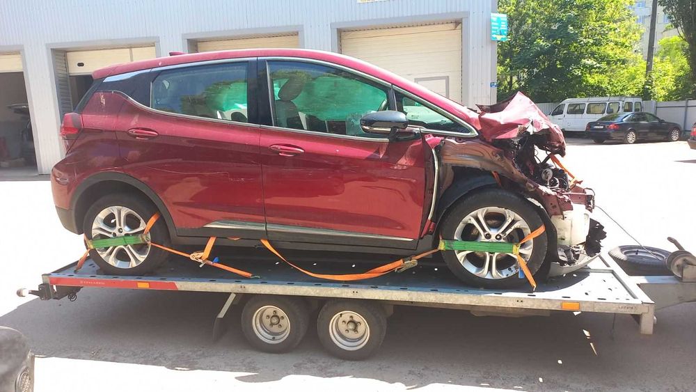 Авторозборка Chevrolet Bolt EV/EUV | нові та б/в запчастини GM