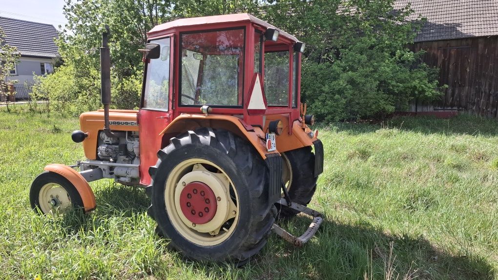 URSUS C 330 stan bdb
