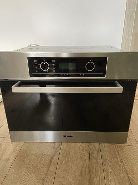 Piekarnik parowy MIELE do zabudowy