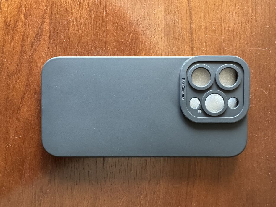  чехол на iPhone 15 pro