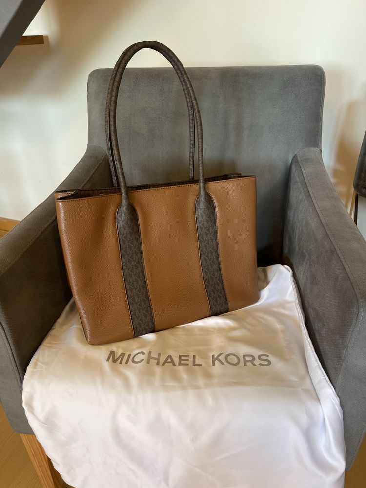 Mala Michael kors