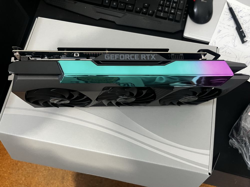 Grafica zotac 4070 Ti Super