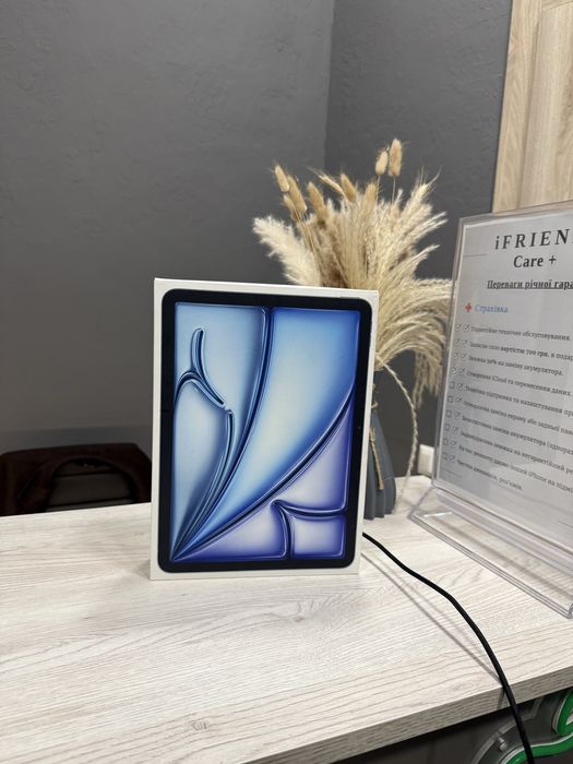 New iPad Air M3 128gb blue.