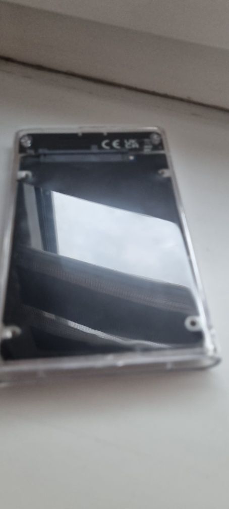 Obudowa z dyskiem 2.5 całą 1 tb