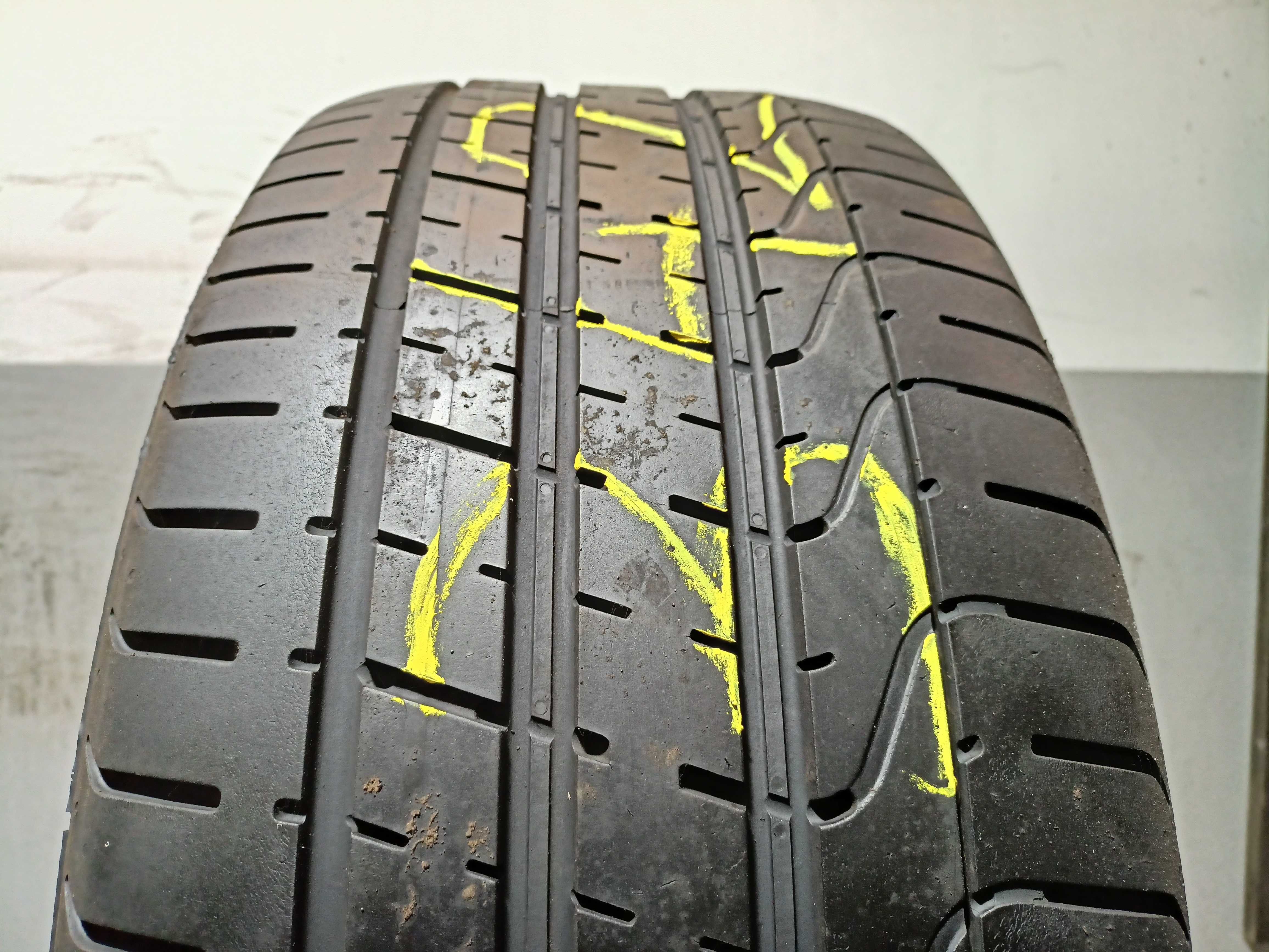 Pirelli Pzero 255/40/21 2016rok 102Y 6,5mm (342)