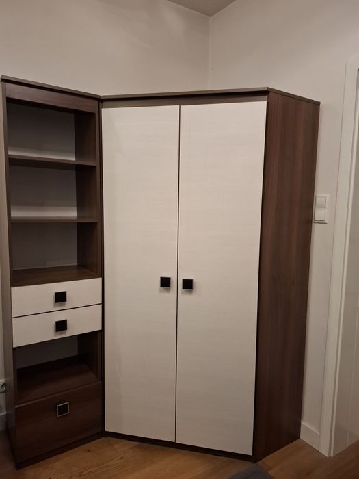 Zestaw mebli młodzieżowych