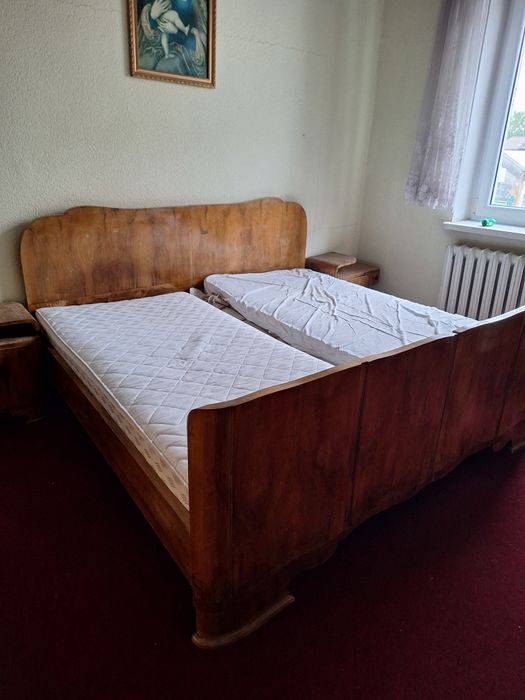 Zestaw mebli antycznych do sypialni art deco