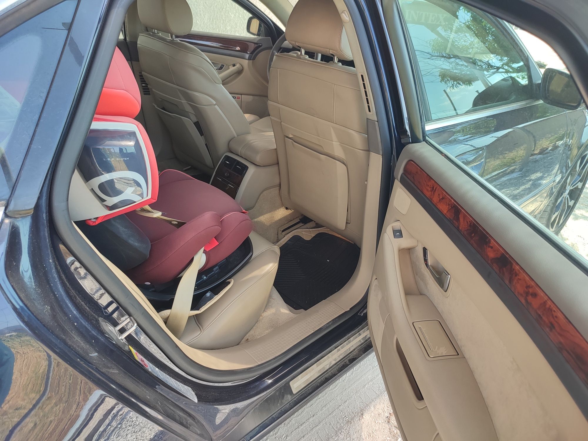 Audi A8 3.0 quattro